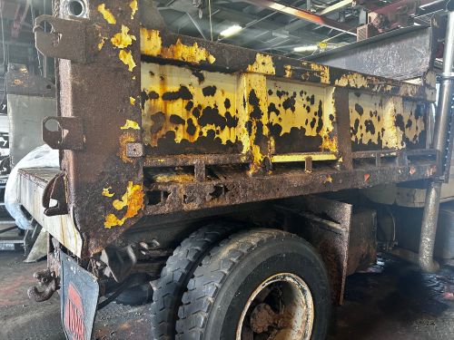 Salvage 1990 Freightliner Dump Bed (790012) - Image 5